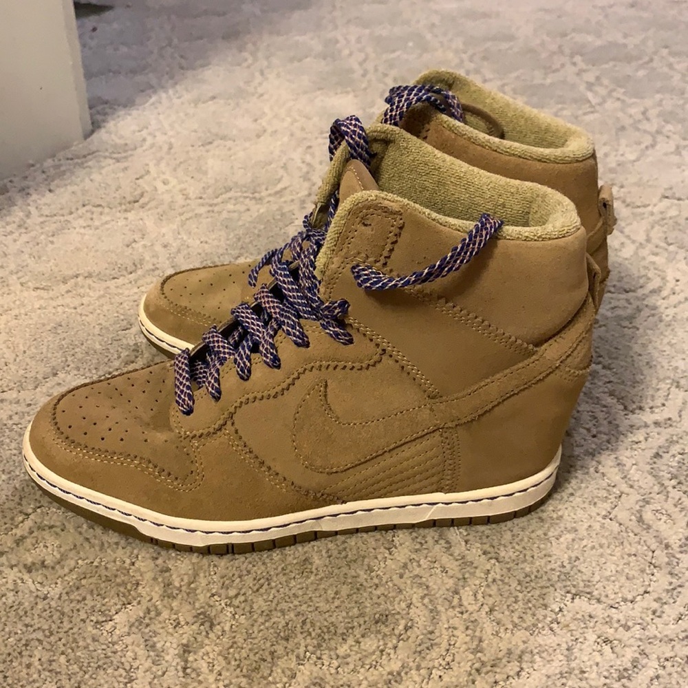 Nike Sky Dunk